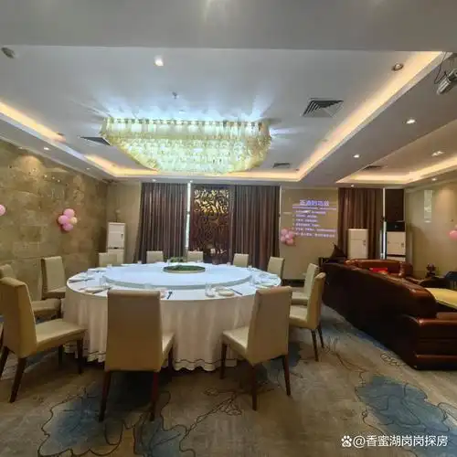 深圳福田沐足推油按摩会所商务接待场景